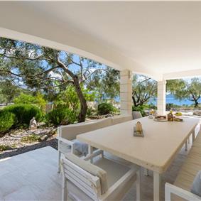 Luxury 5 Bedroom Beachfront Villa near Dubrovnik, Sleeps 11-12